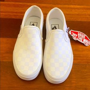 NEW White Checkered Vans (size 6)